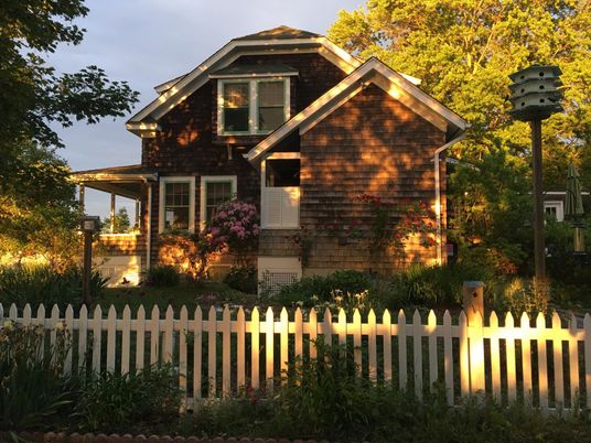 Exterior, Facade, American Craftsman