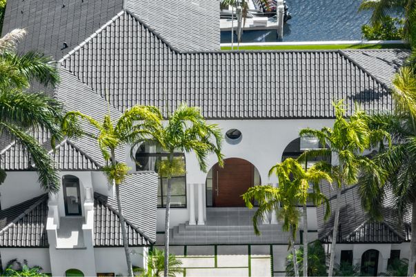 Exterior, Water