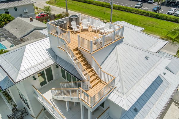 Exterior, Drone