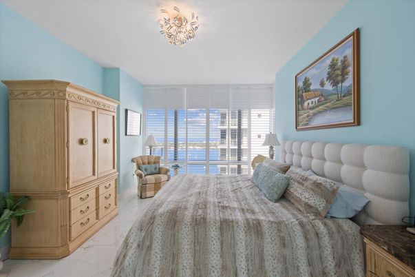 Bedroom, Chandelier, Interior, Marble, Water