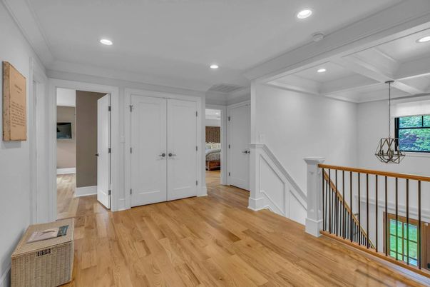 Interior, Pendant Lights, Recessed Lighting, Wood Texture Flooring
