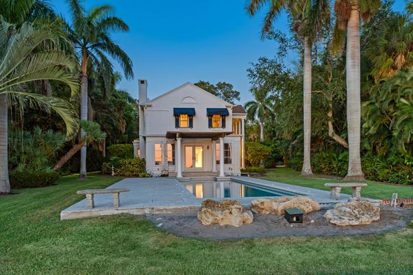 Backyard, Exterior, Pool
