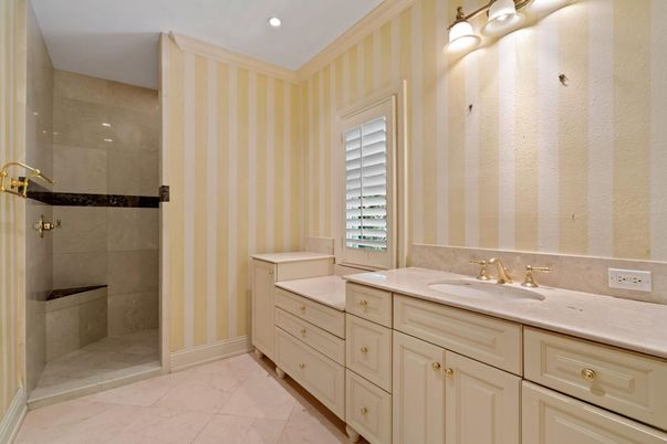 Bathroom, Dual Sink Vanities, Interior, Marble, Recessed Lighting
