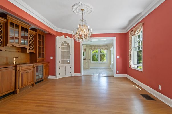 Chandelier, Empty room, Interior, Recessed Lighting, Wood Texture Flooring