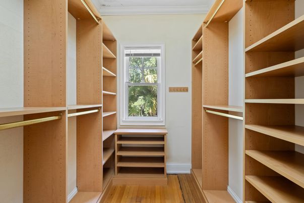 Interior, Walk-in Closets, Wood Texture Flooring