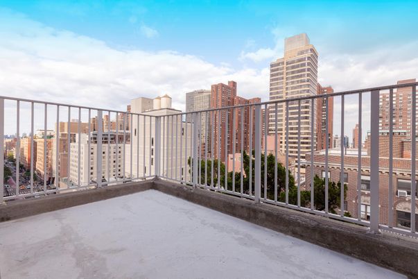 Exterior, Other, Skyline