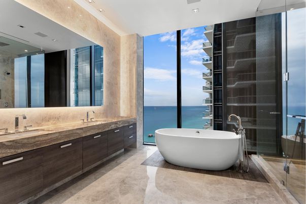 Bathroom, Dual Sink Vanities, Free Standing Baths, Glass Shower, Interior, Recessed Lighting, Water