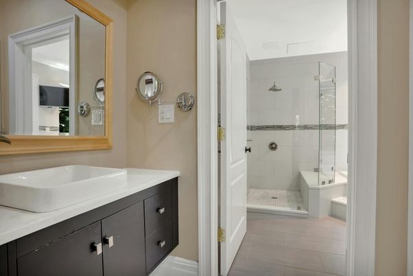 Bathroom, Glass Shower, Interior