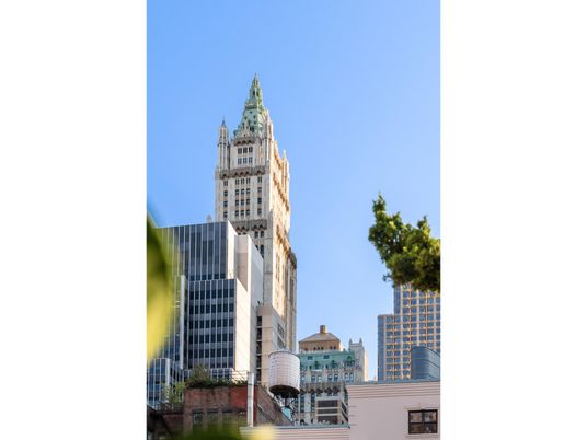 Exterior, Facade, Highrise