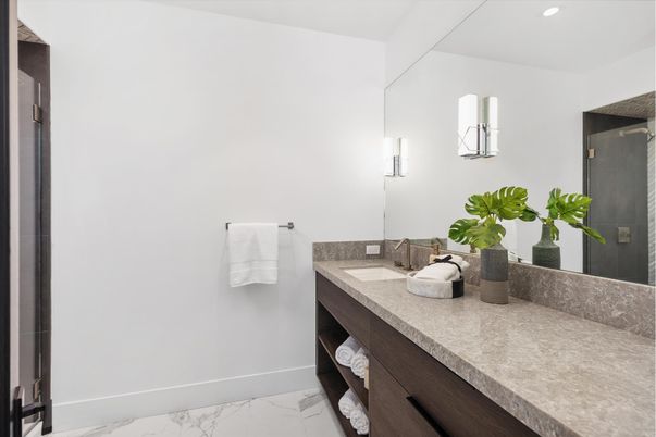 Bathroom, Dual Sink Vanities, Interior, Marble, Recessed Lighting
