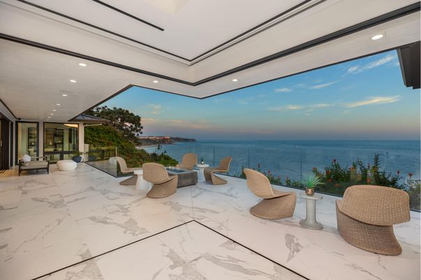 Interior, Marble, Recessed Lighting, Water
