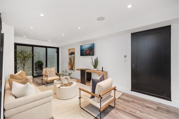 Interior, Living room, Recessed Lighting, Wood Texture Flooring