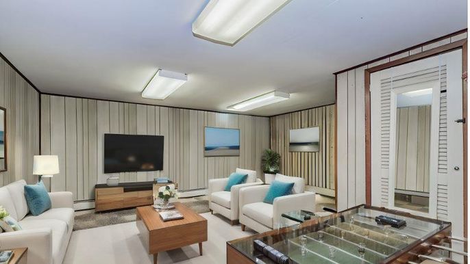Interior, Living room