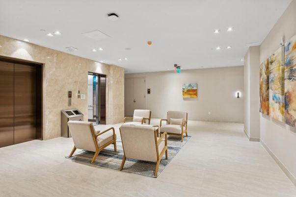 Elevator, Interior, Living room, Recessed Lighting