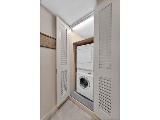 Interior, Utility Closets, Washer