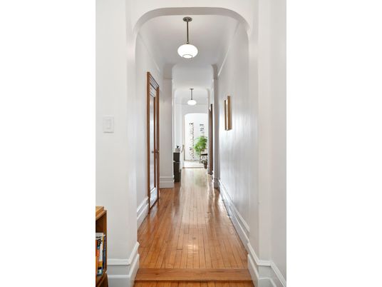 Interior, Pendant Lights, Wood Texture Flooring