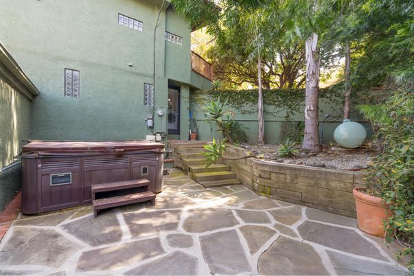 Exterior, Hot Tub