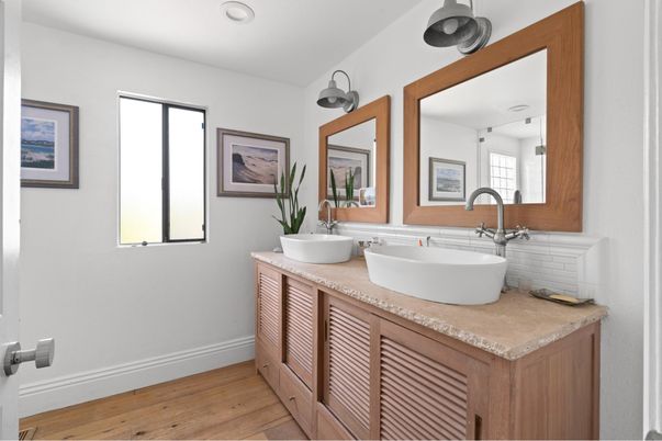 Bathroom, Dual Sink Vanities, Interior, Recessed Lighting, Wood Texture Flooring