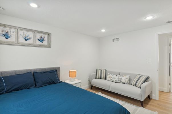 Bedroom, Interior, Recessed Lighting, Wood Texture Flooring