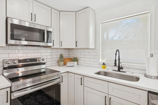 Interior, Kitchen, Stainless Steel Appliances
