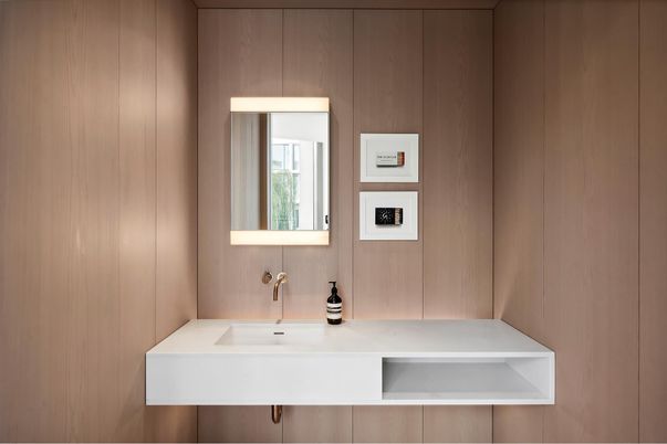 Bathroom, Dual Sink Vanities, Interior