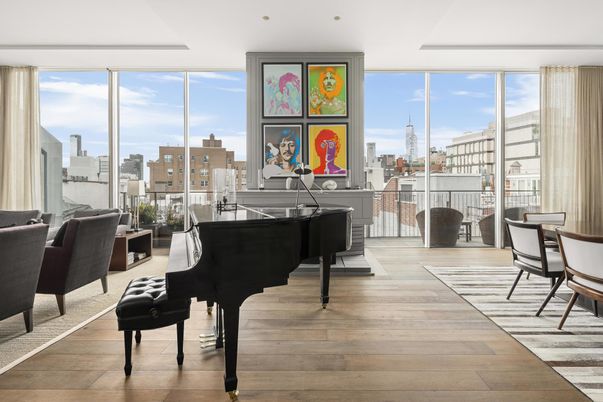 Interior, Piano, Recessed Lighting, Wood Texture Flooring