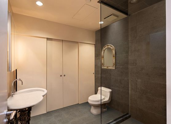 Bathroom, Interior, Recessed Lighting