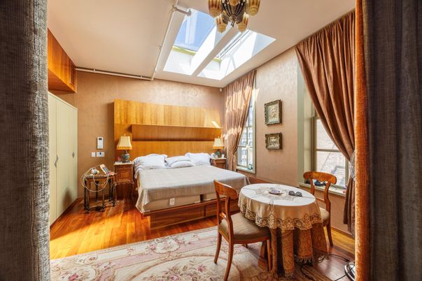 Bedroom, Dining room, Interior, Wood Texture Flooring