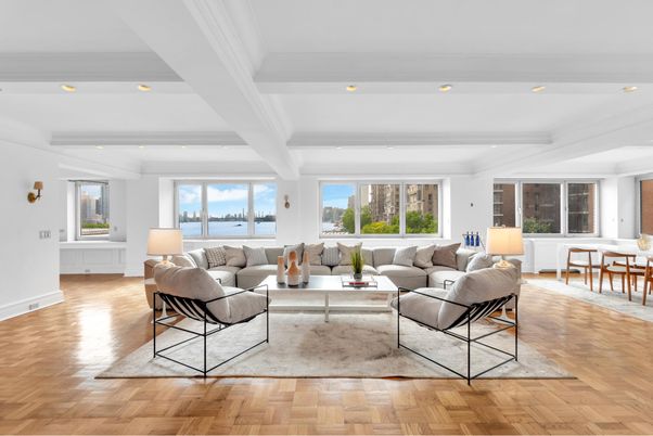 Dining room, Interior, Living room, Recessed Lighting, Wood Texture Flooring