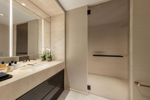 Bathroom, Interior, Recessed Lighting