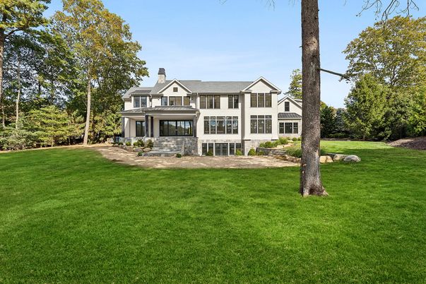 Backyard, Exterior, Facade, Farmhouse