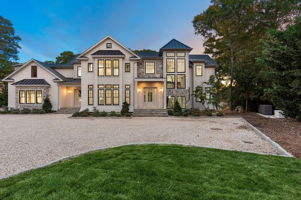 Backyard, Exterior, Facade, Farmhouse