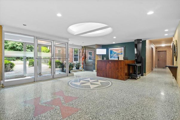 Interior, Recessed Lighting