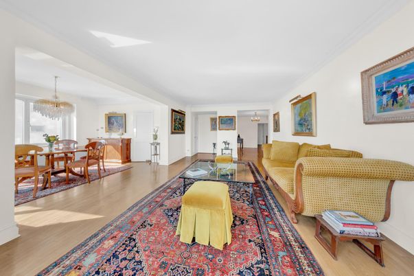 Chandelier, Dining room, Interior, Living room, Wood Texture Flooring
