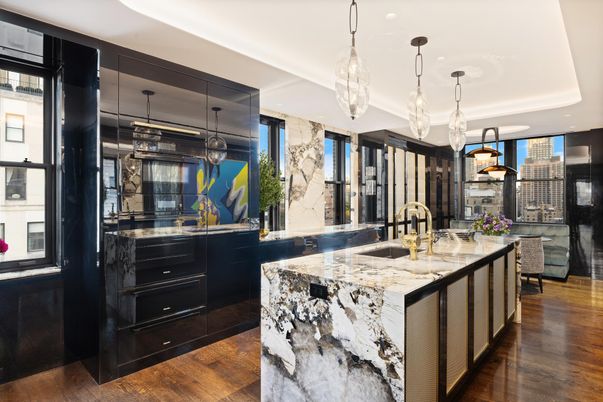 Interior, Kitchen, Pendant Lights, Recessed Lighting, Wood Texture Flooring