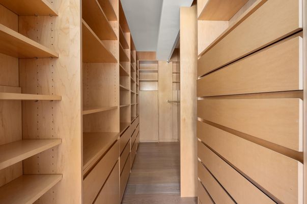 Interior, Walk-in Closets, Wood Texture Flooring