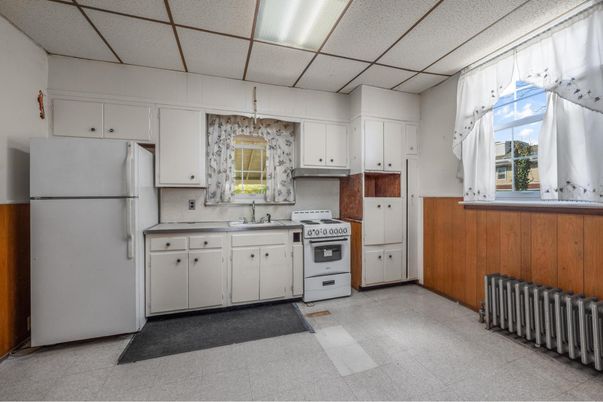 Interior, Kitchen