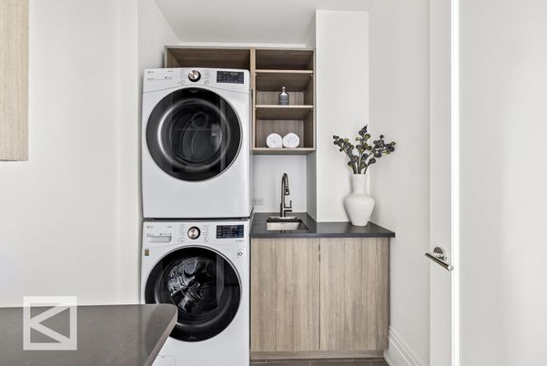 Interior, Utility Closets, Washer