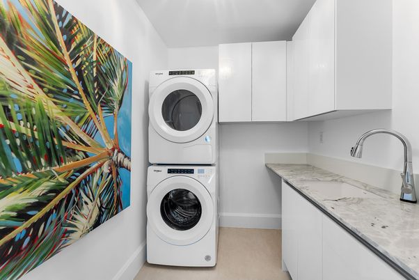 Interior, Utility Closets, Washer