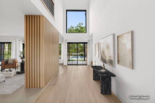 Interior, Recessed Lighting, Wood Texture Flooring
