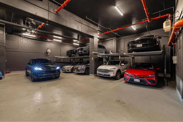 Garage, Interior