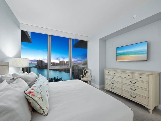 Bedroom, Interior, Water