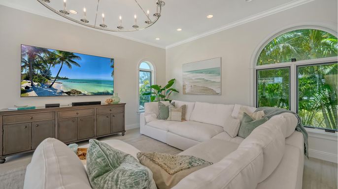Chandelier, Interior, Living room, Recessed Lighting, Wood Texture Flooring