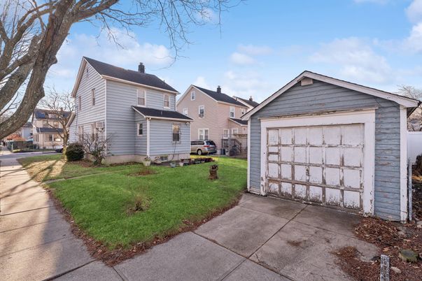 Backyard, Detached Garage, Exterior
