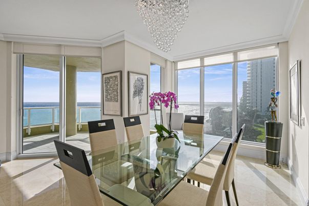 Chandelier, Dining room, Interior, Water