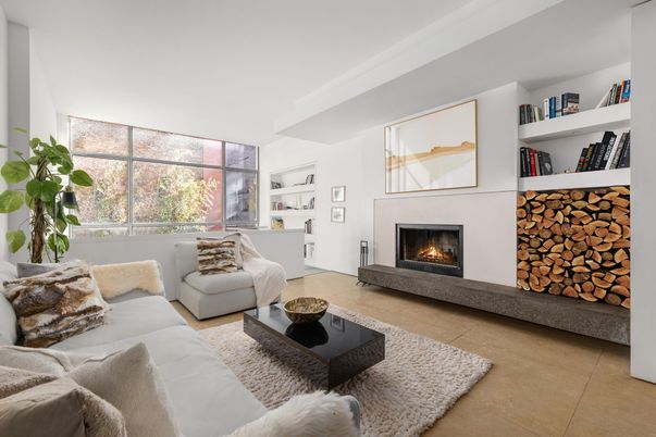 Fireplace, Interior, Living room