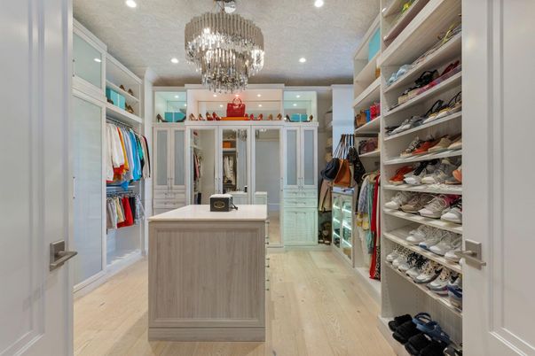 Chandelier, Interior, Recessed Lighting, Walk-in Closets, Wood Texture Flooring