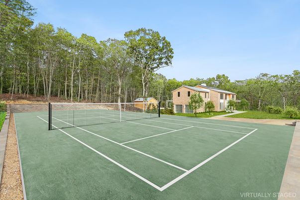 Exterior, Tennis Courts