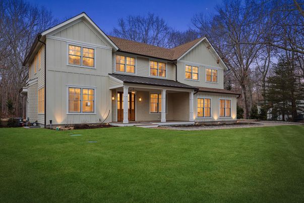 Exterior, Facade, Farmhouse