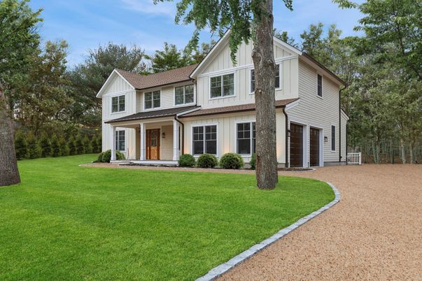 Attached, Exterior, Facade, Farmhouse